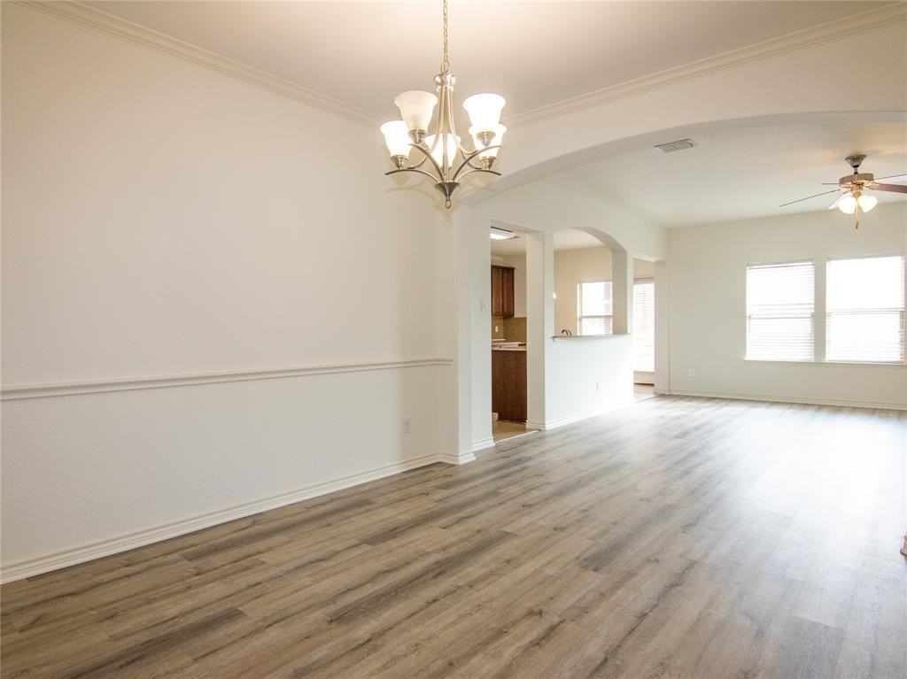 417 Niles Ct - Photo 5 of 27