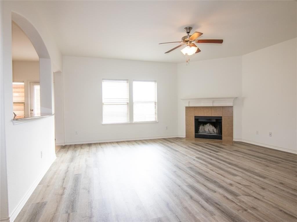 417 Niles Ct - Photo 7 of 27