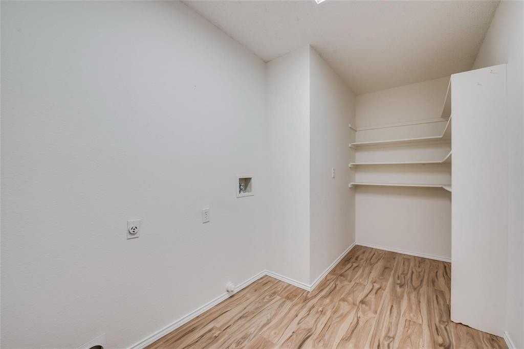 6002 Cohoke Dr - Photo 6 of 15