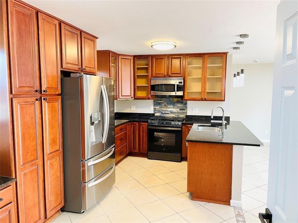 534 E Spring Valley Rd - Photo 2 of 34