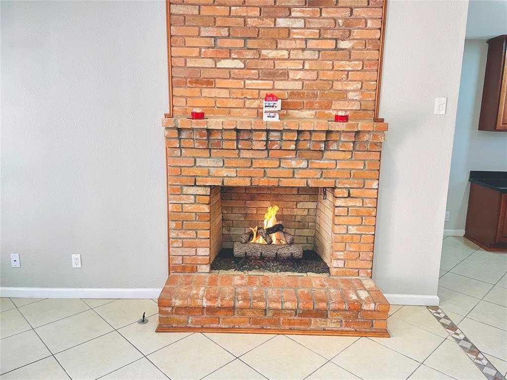 534 E Spring Valley Rd - Photo 6 of 34