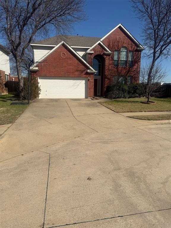 2004 Golden Oak Dr - Photo 2 of 38