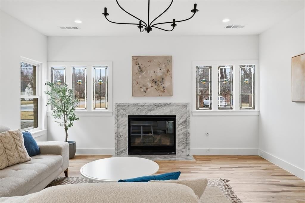 3247 Homer St - Photo 2 of 11