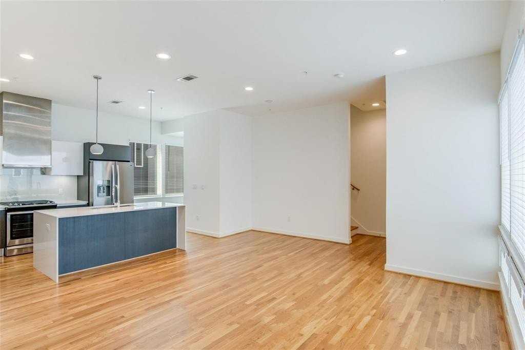 1505 S Akard St #102 - Photo 3 of 12