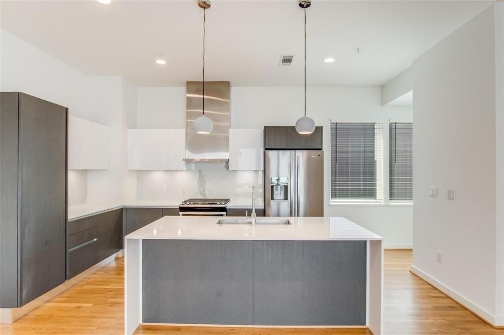 1505 S Akard St #102 - Photo 5 of 12