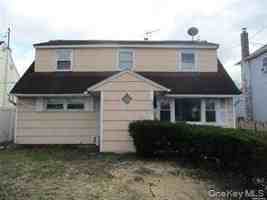 featured image of 323 Peninsula Blvd