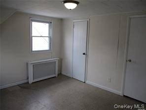 323 Peninsula Blvd - Photo 6 of 12