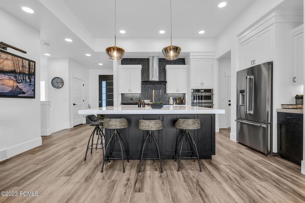 11493 N Upside Dr - Photo 7 of 41