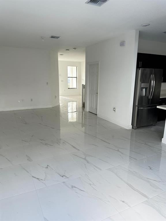 185 Sw 185th Way - Photo 6 of 13