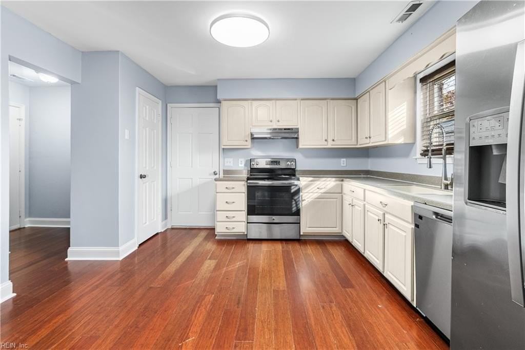 1305 Eaglewood Dr - Photo 6 of 21