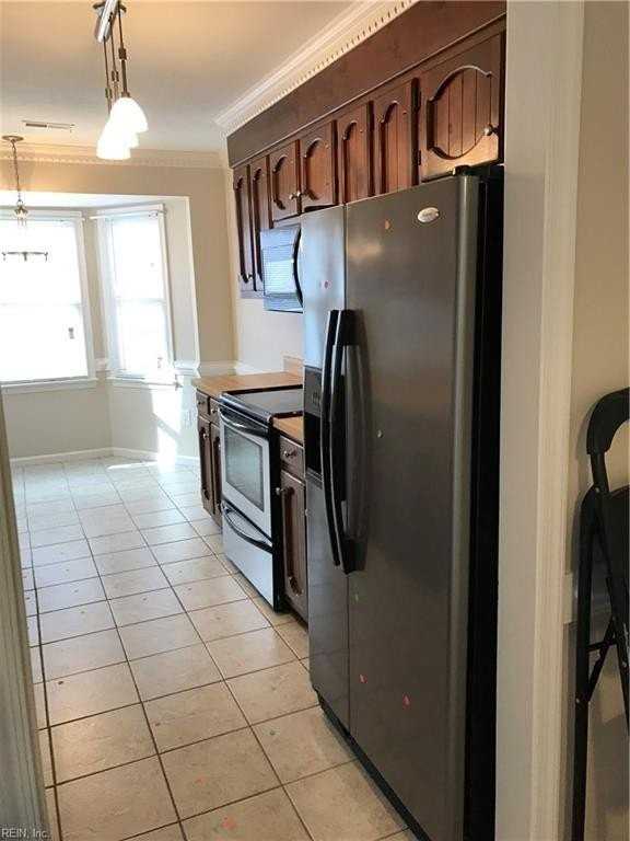 1229 Mabry Mill Pl - Photo 7 of 13