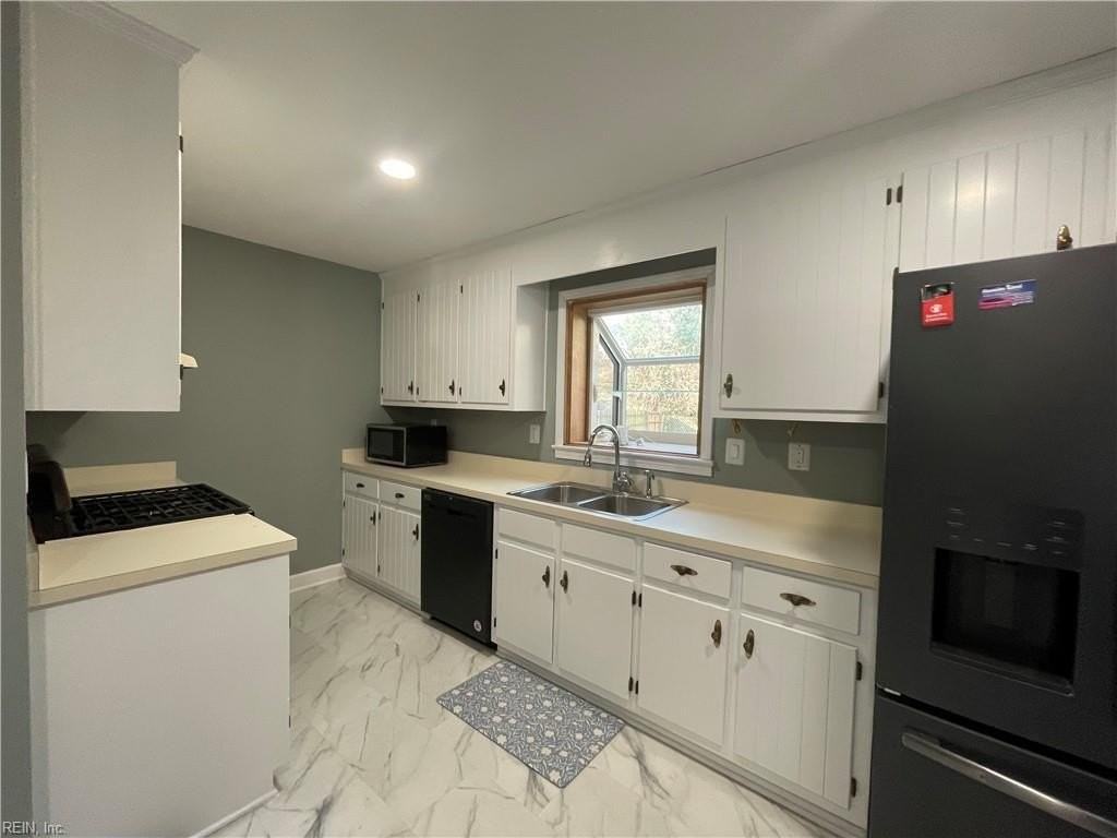 4510 River Shore Rd - Photo 6 of 32