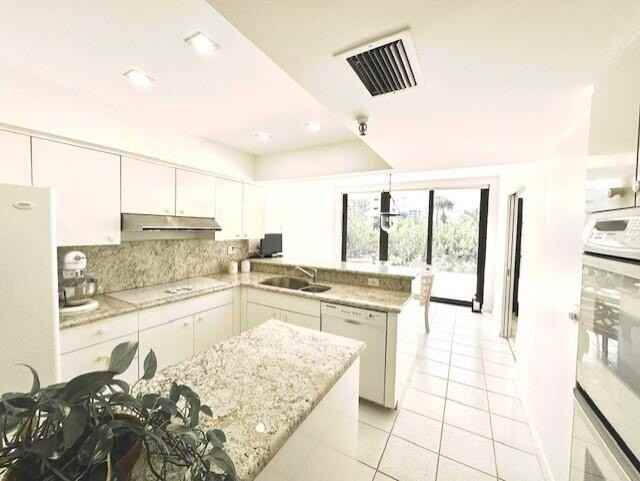 2580 S Ocean Blvd #1A1 - Photo 7 of 20