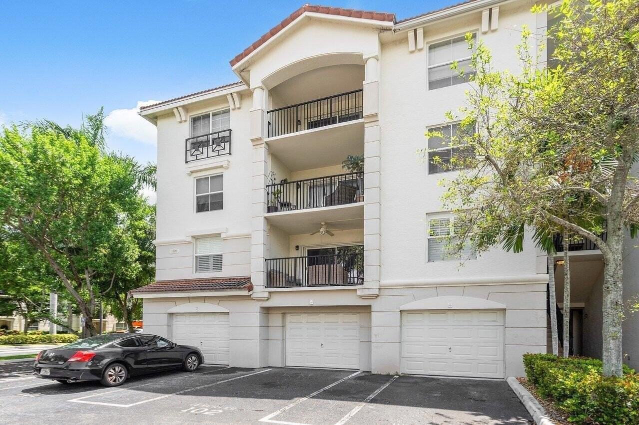 1302 Tuscany Way - Photo 3 of 50