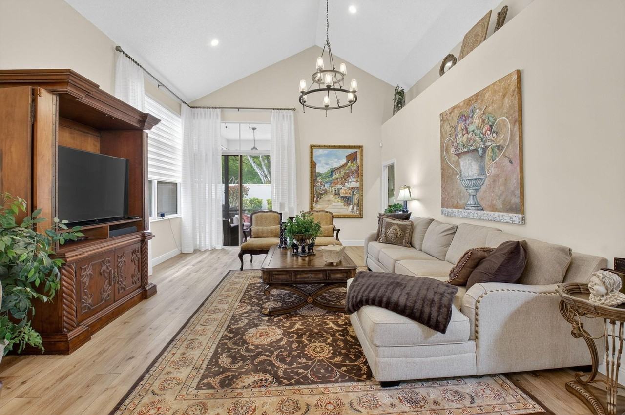 2500 Nw 66th Dr - Photo 6 of 38