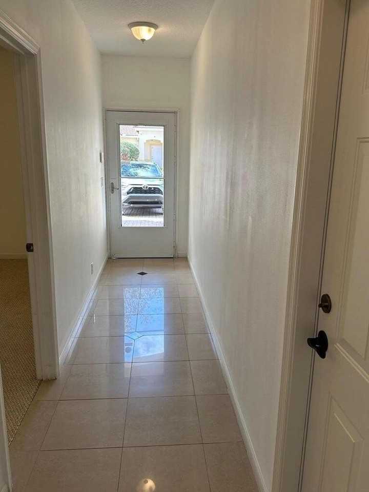 9861 Galleon Dr - Photo 4 of 27