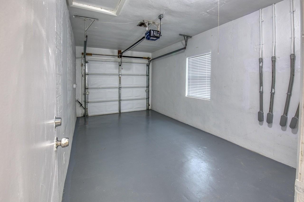 301 N Federal Hwy - Photo 6 of 25