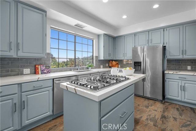 3482 Coldwater Canyon Ave - Photo 6 of 8