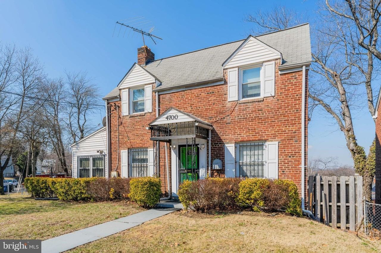 4700 Southern Ave Se - Photo 3 of 25