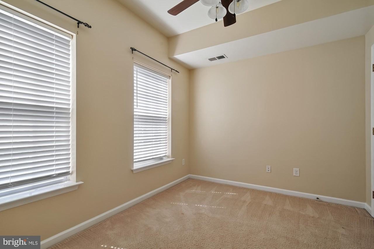 231 Tidbury Xing - Photo 2 of 14