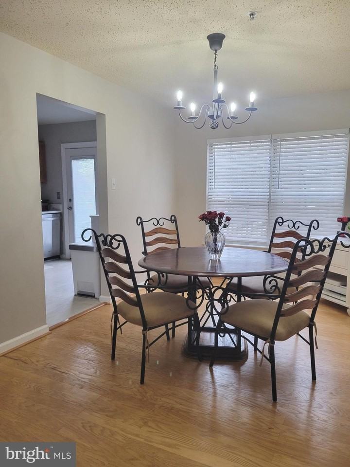 2507 Assabet Ct - Photo 4 of 27