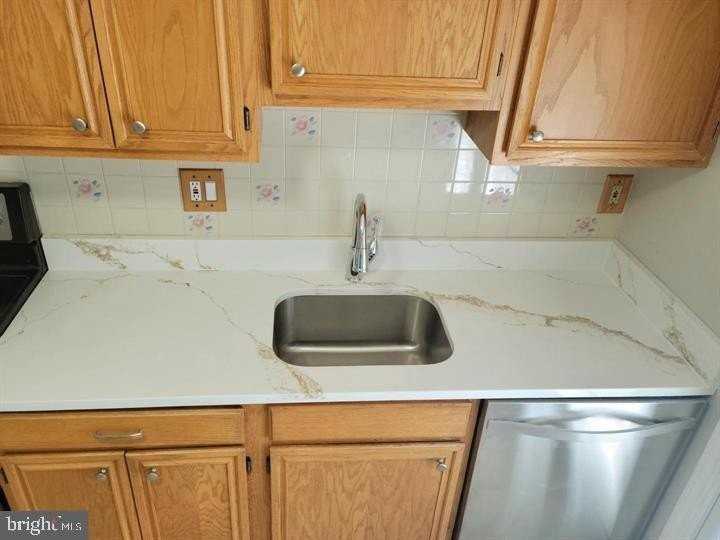 2507 Assabet Ct - Photo 5 of 27