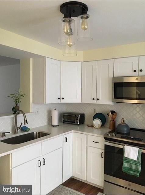 2449 Bolton Ln - Photo 3 of 18