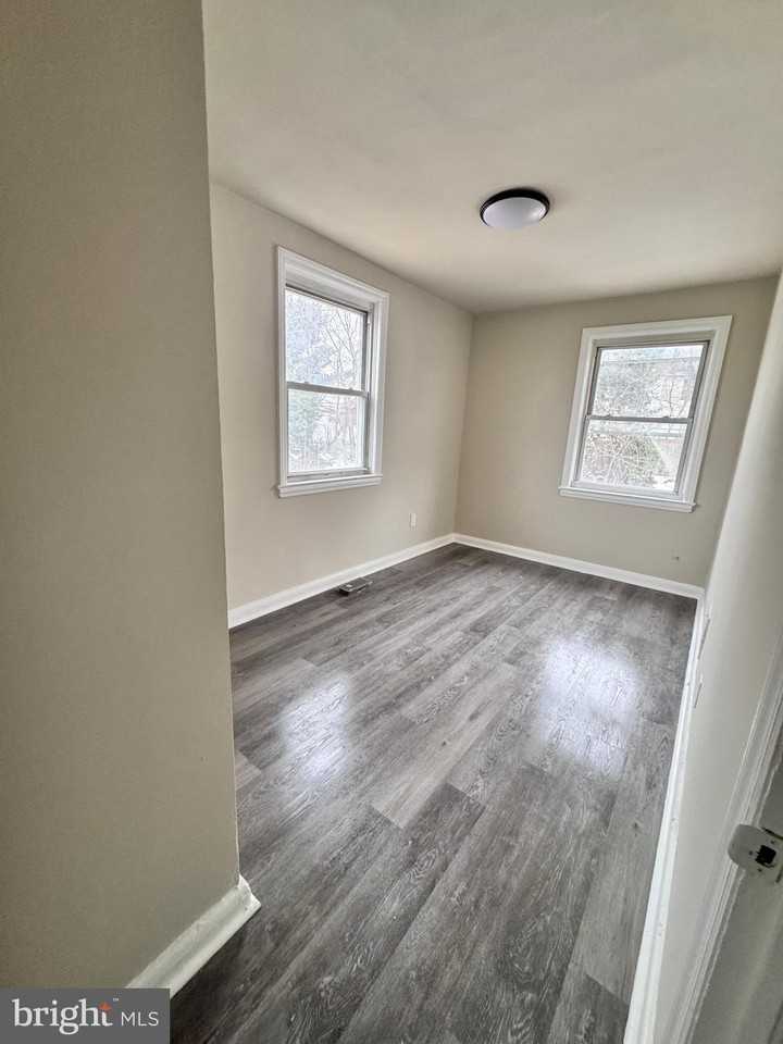 2468 Terra Firma Rd - Photo 5 of 13