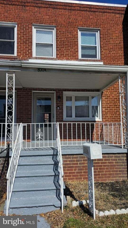 8004 Gray Haven Rd - Photo 2 of 14