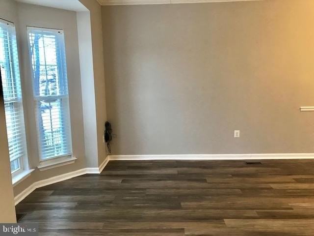 242 Mary Jane Ln - Photo 2 of 21