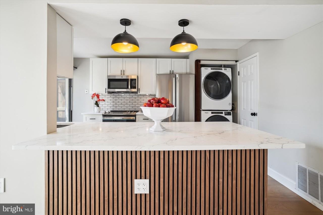 11215 Avalanche Way Unit A - Photo 3 of 35