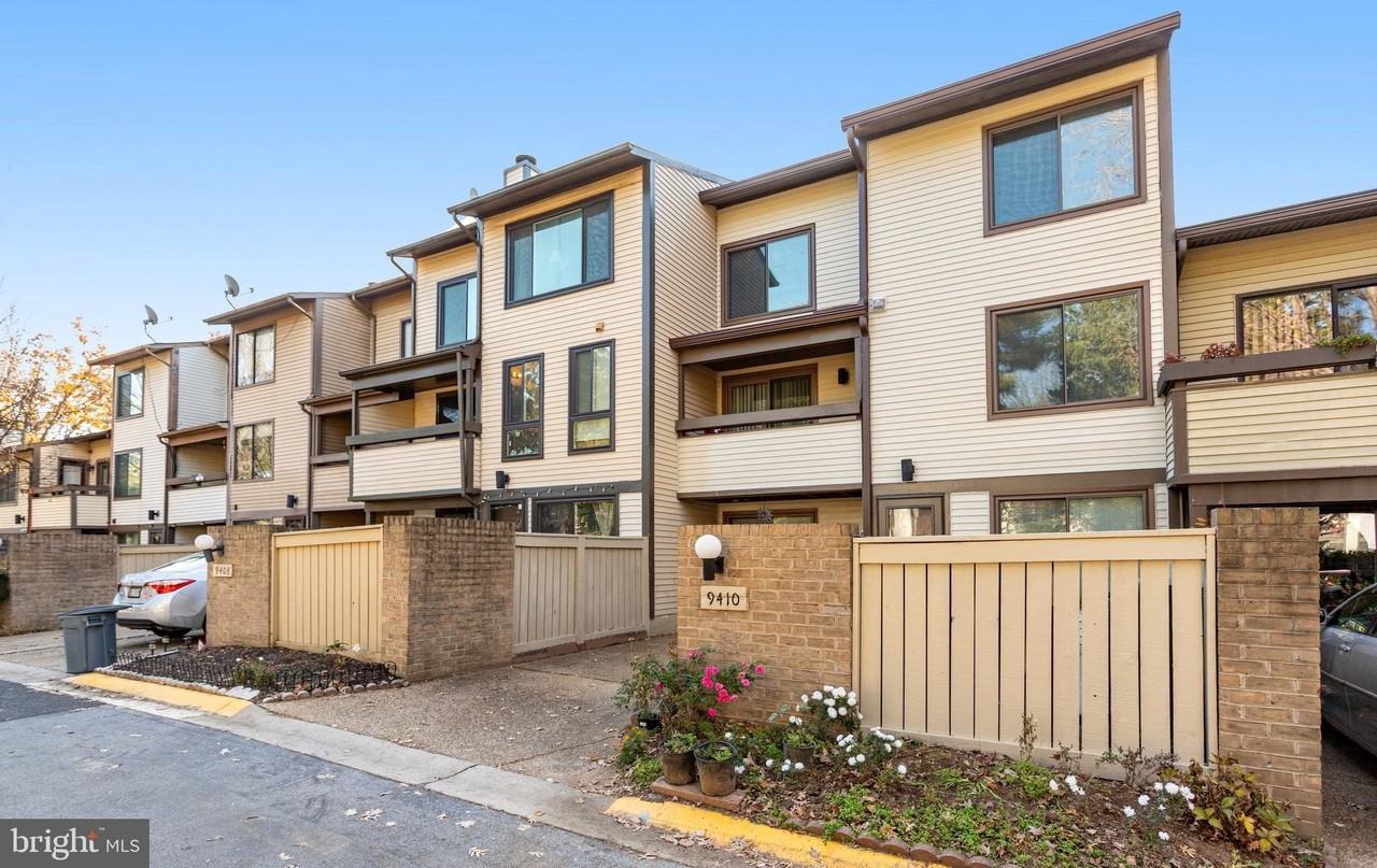 9410 Walburg Way - Photo 2 of 28