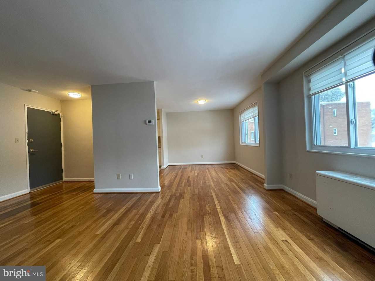 95 E Wayne Ave #309 - Photo 2 of 18