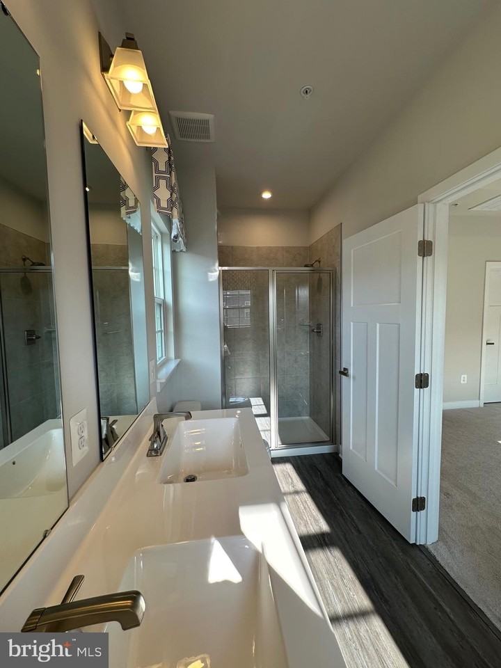 16577 Fife Way - Photo 7 of 13