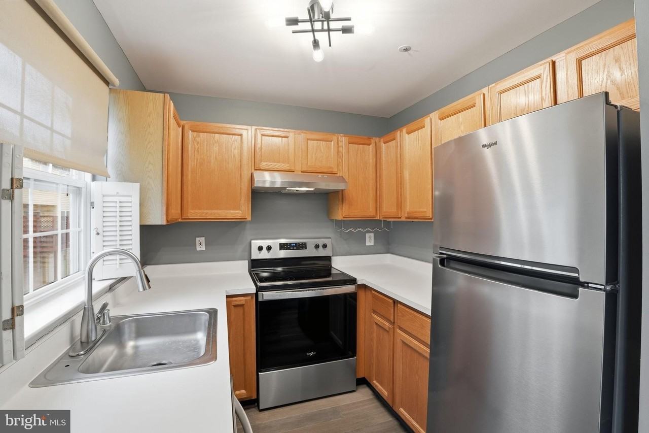 13815 Churchville Dr - Photo 6 of 24