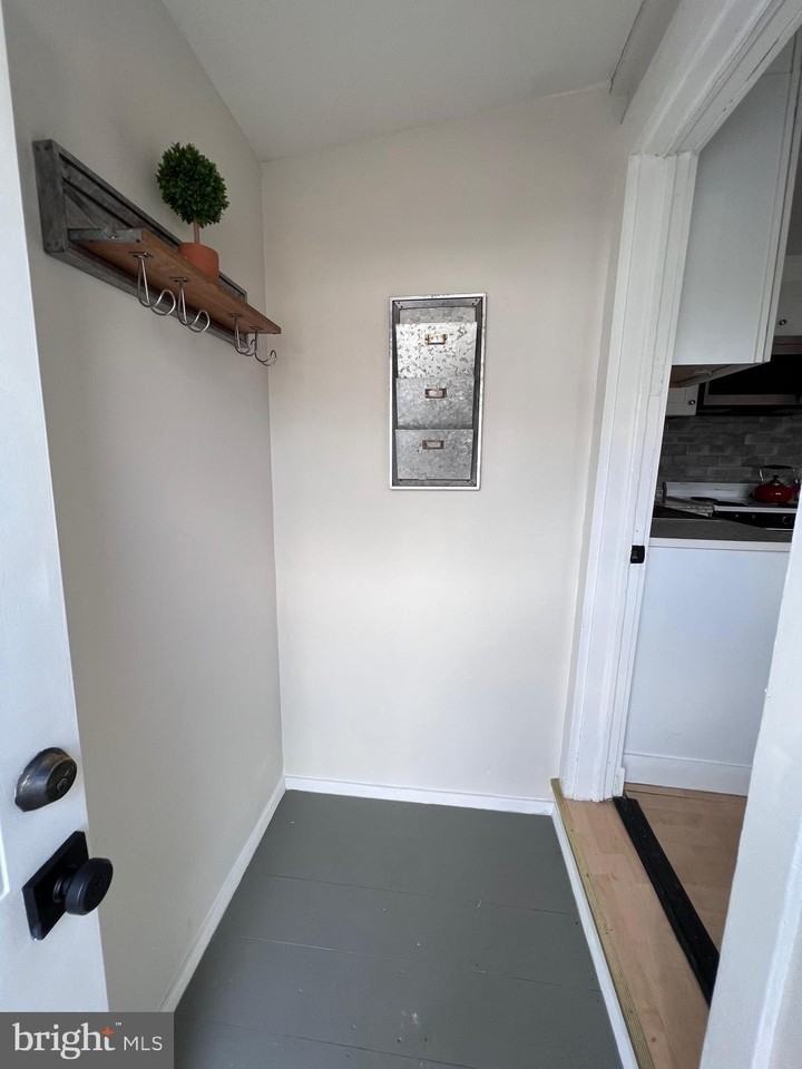 629 White Horse Ave - Photo 3 of 26