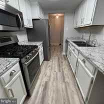 324 Drummers Ln - Photo 1 of 1