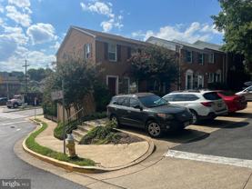 2029 S Glebe Rd - Photo 1 of 1