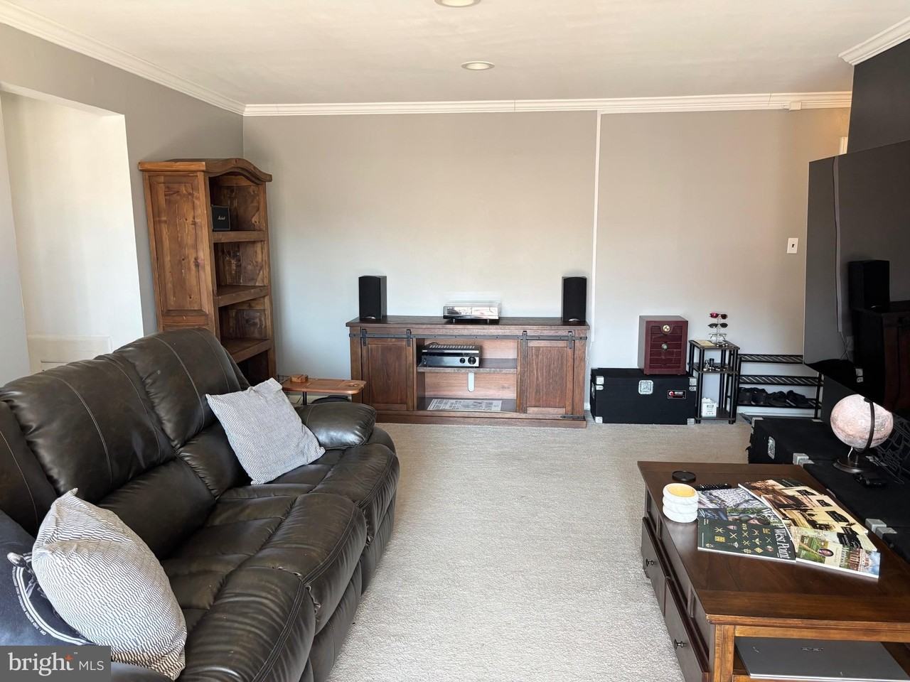 1944 Kennedy Dr Apt 103 - Photo 7 of 28