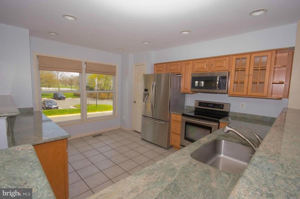 419 Davis Ave Sw - Photo 4 of 26