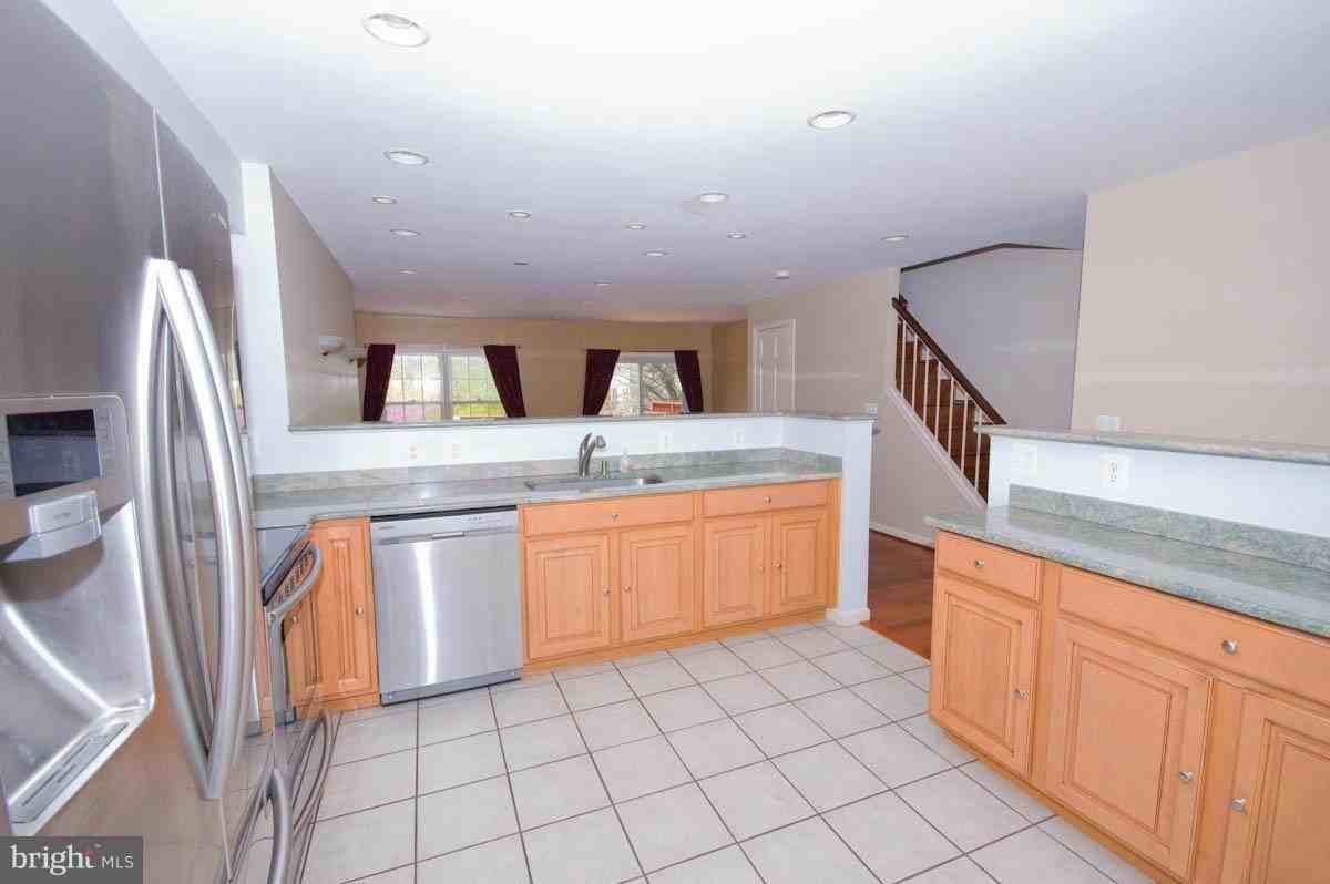 419 Davis Ave Sw - Photo 5 of 26