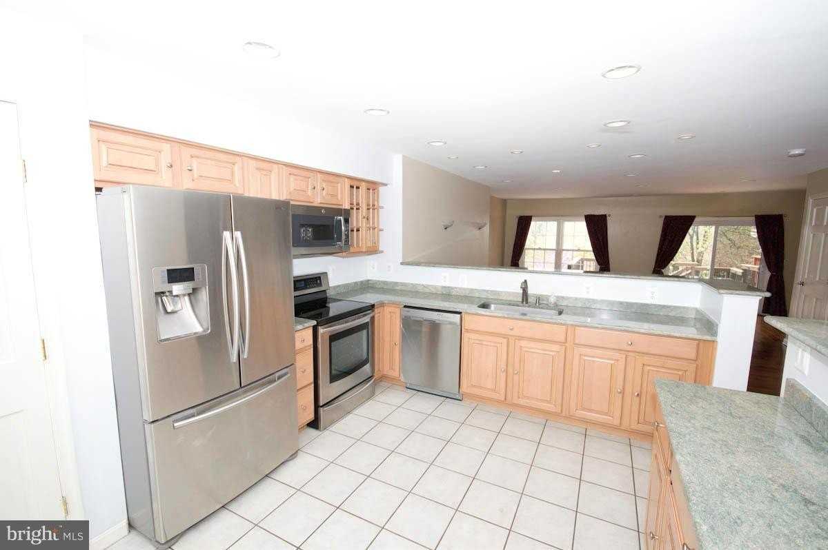 419 Davis Ave Sw - Photo 7 of 26