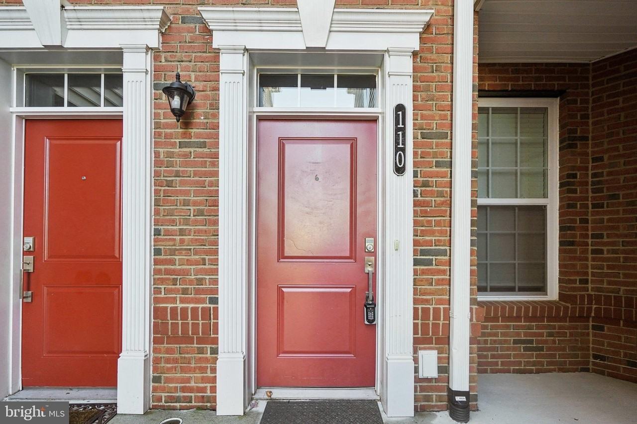 23255 Milltown Knoll Sq Unit 110 - Photo 2 of 28