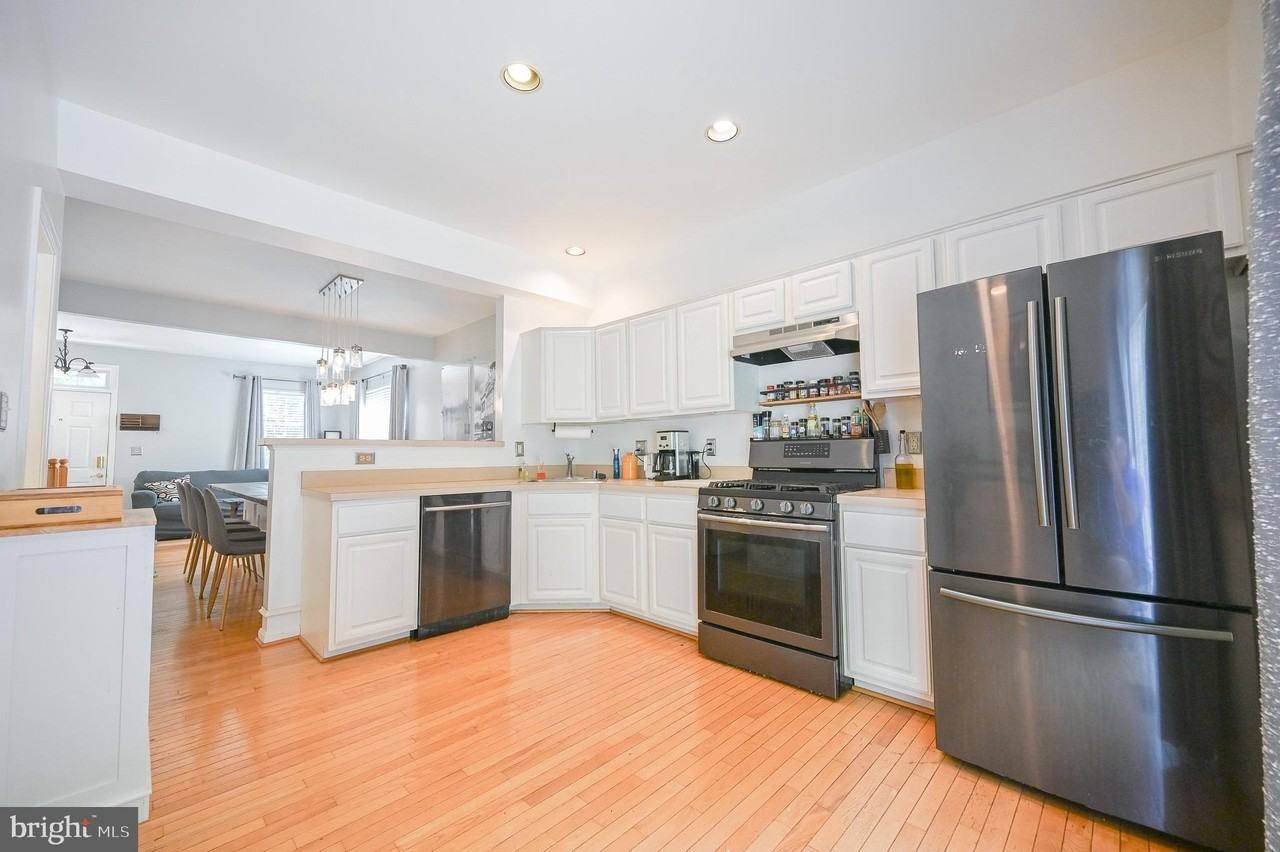 15544 Three Otters Pl - Photo 7 of 45