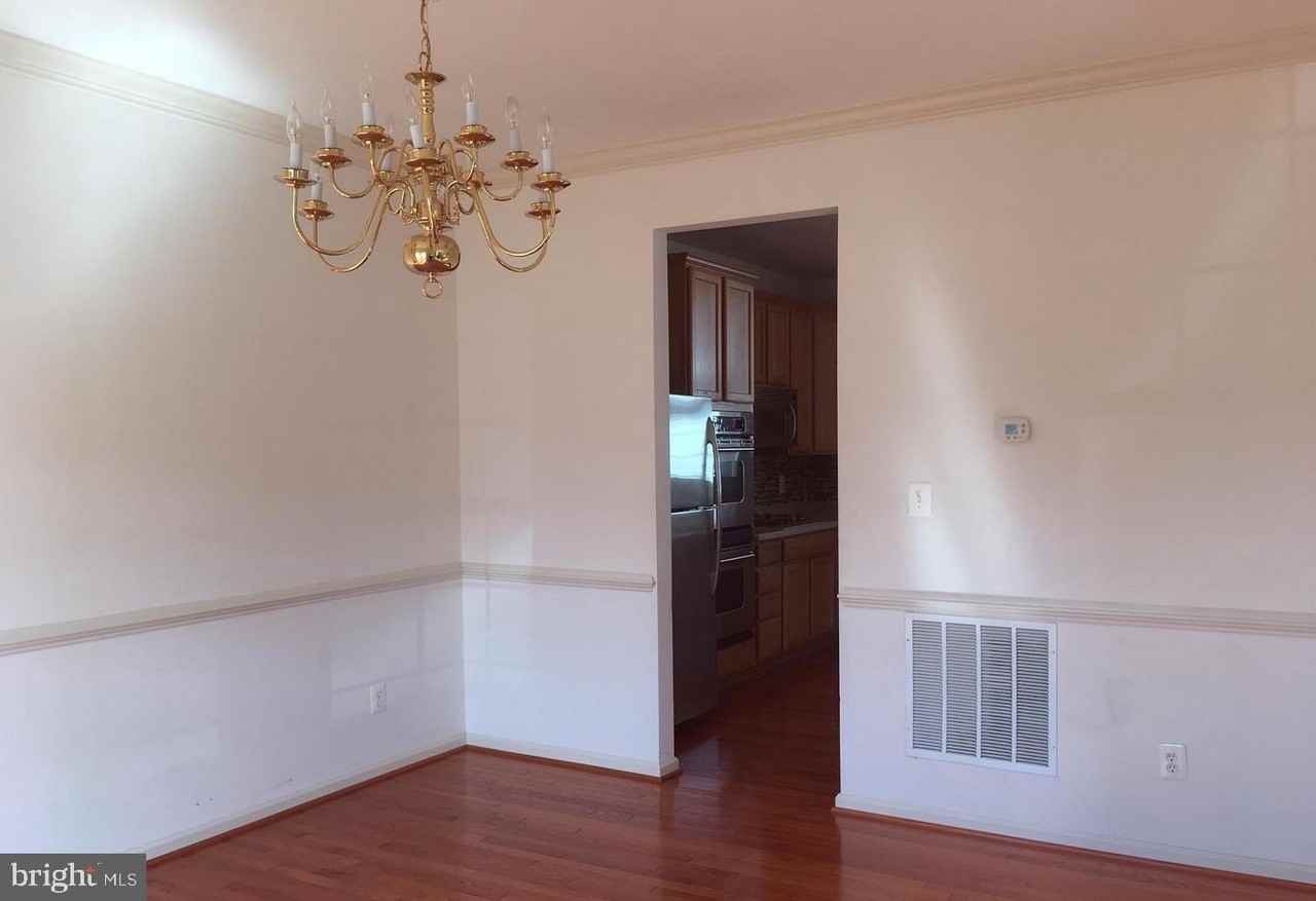 7209 Bladen Pl - Photo 4 of 34