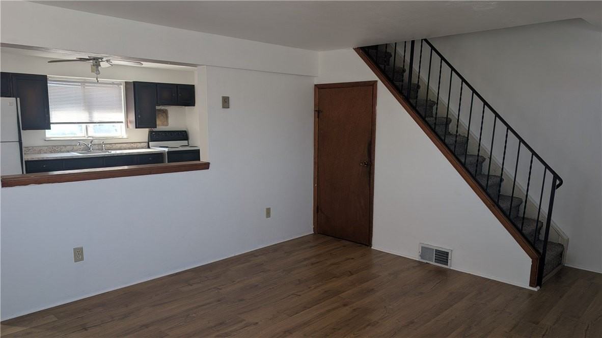 325 North St #2 - Photo 4 of 9