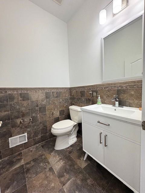 52B Myrtle Ave #B - Photo 6 of 8