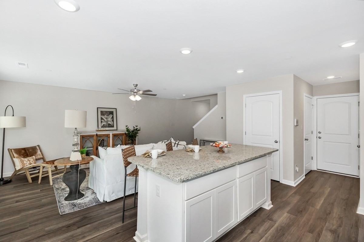 Central Park - Photo 5 of 14