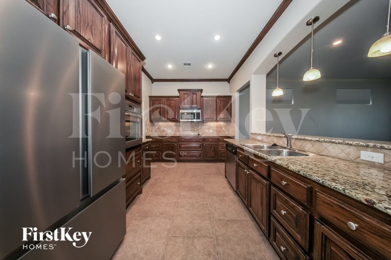 3100 Carnoustie Dr - Photo 6 of 19