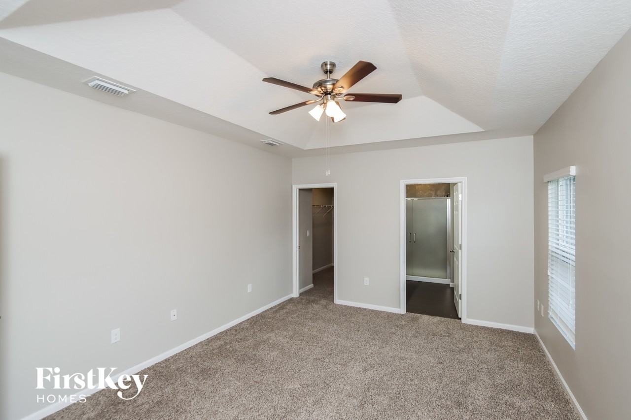 1224 Dillard Dr Se - Photo 7 of 15